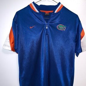 men’s gator shirt